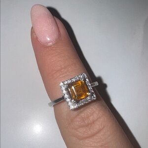 Elegant Silver Ring with Citrine stone. Princess cut